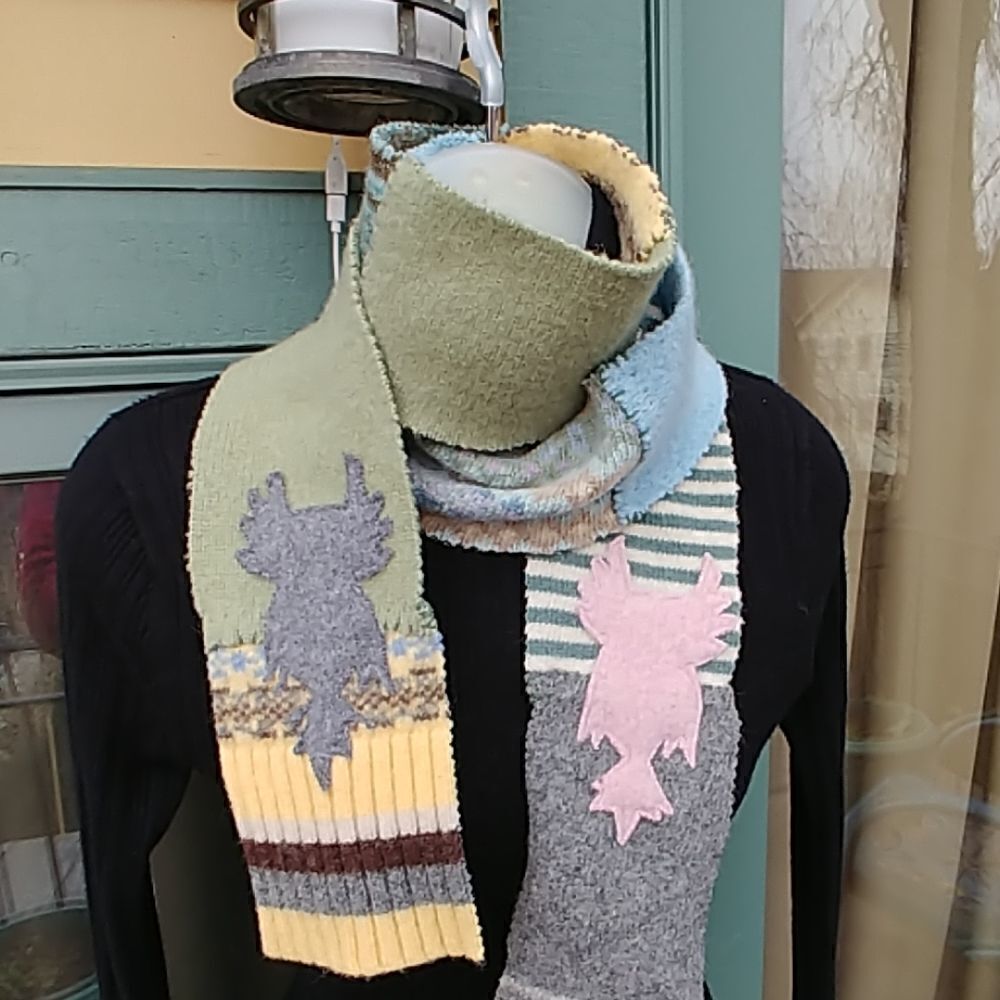 ⭐2 for $50⭐ Upcycled Felted Wool Sweater Scarf - Picture 3 of 4